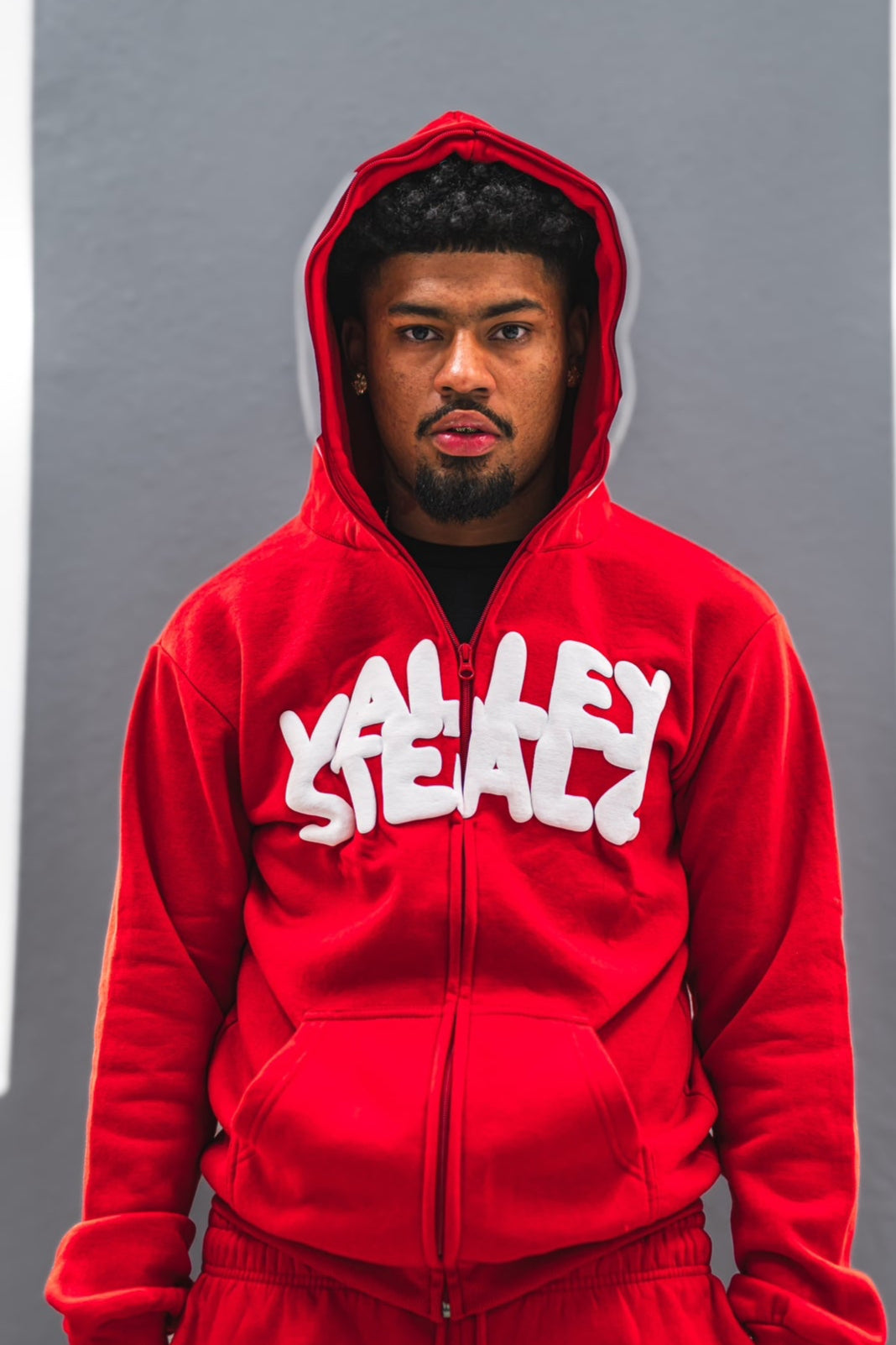 THE BOUNCE BACK HOODIE RED/WHITE