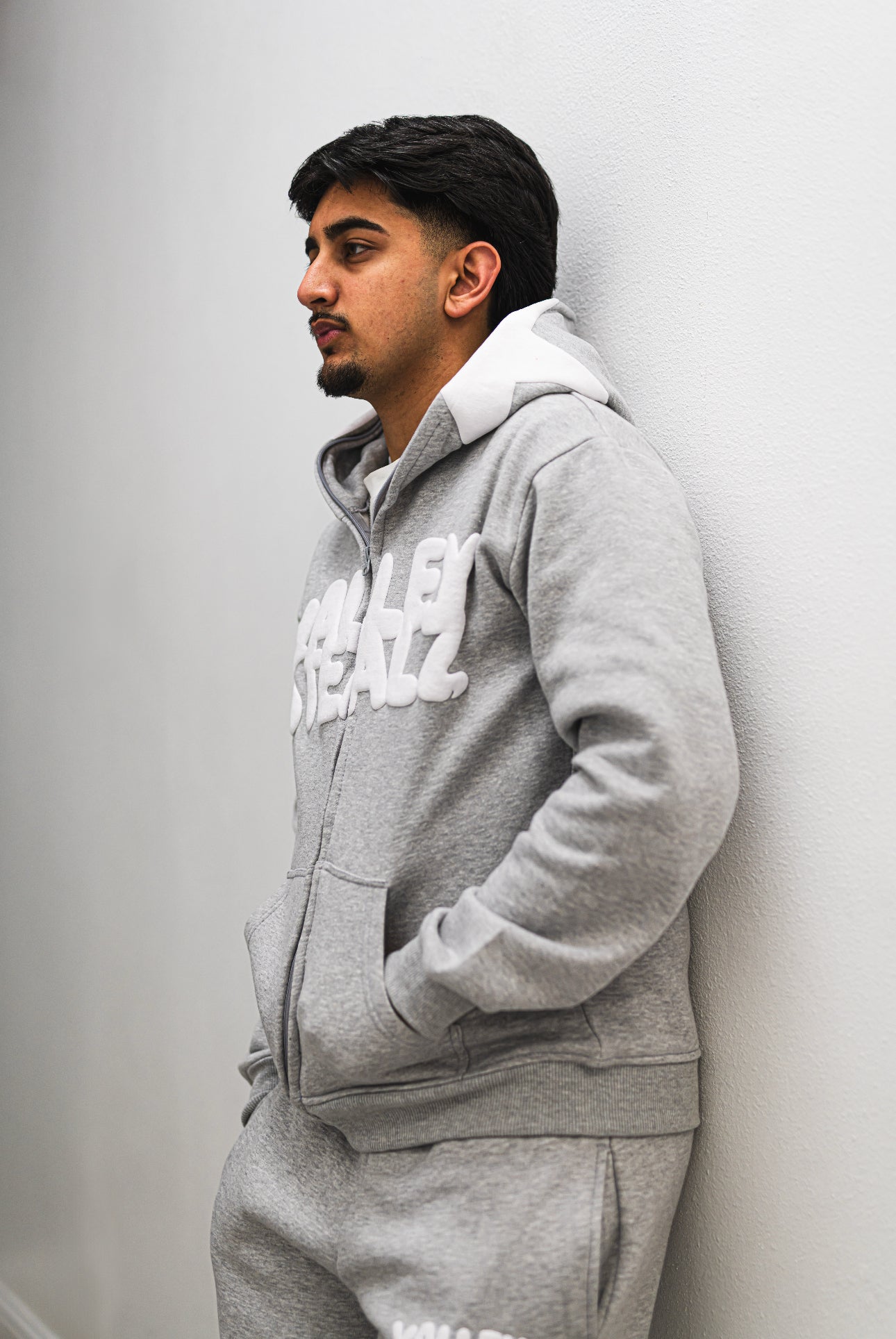 THE BOUNCE BACK HOODIE GREY